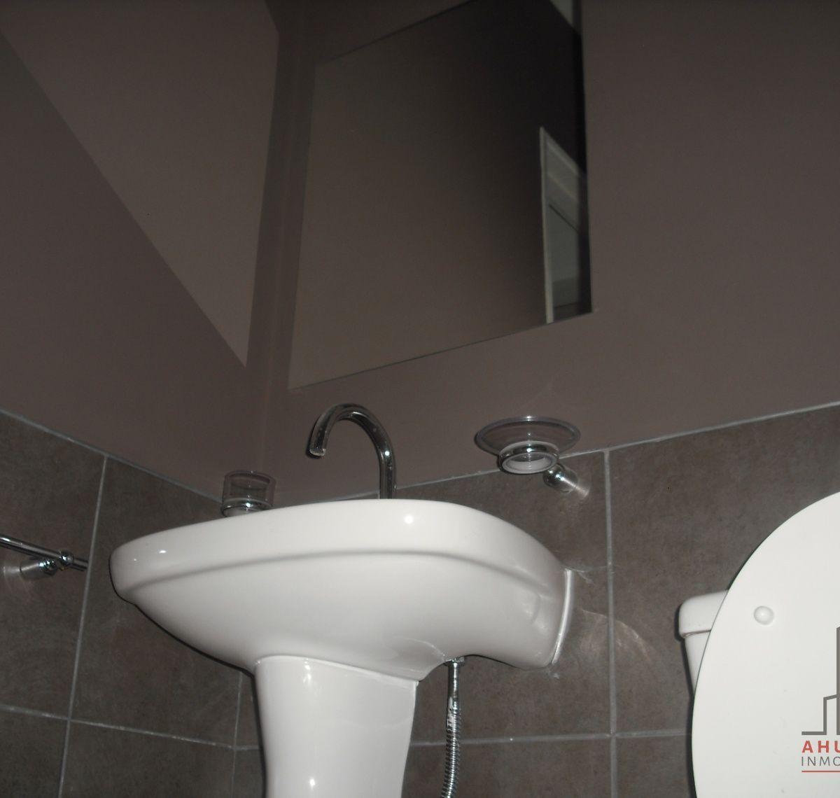 Local Comercial en Venta Ubicado en Godoy Cruz 1