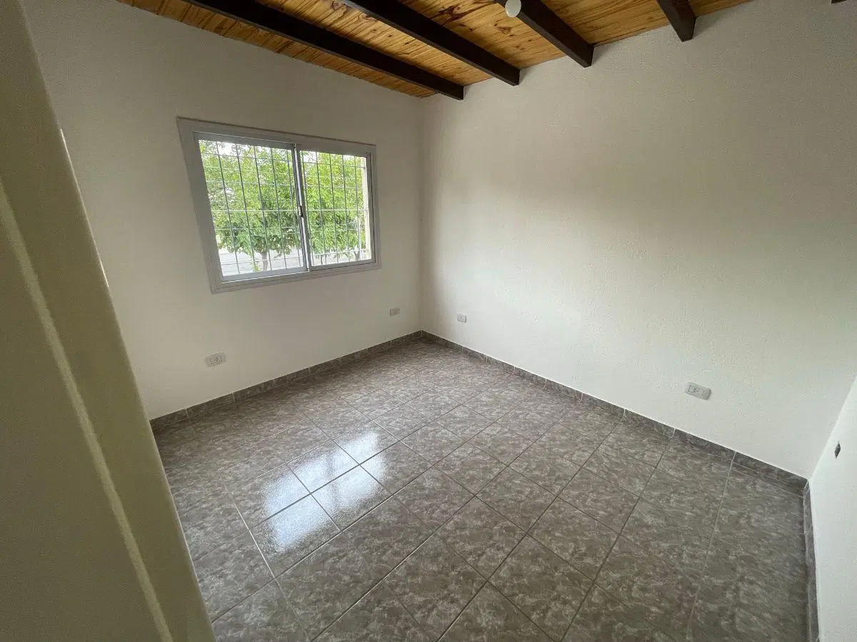 Alquiler - Departamento Dos dormitorios con cochera - Las Heras 4