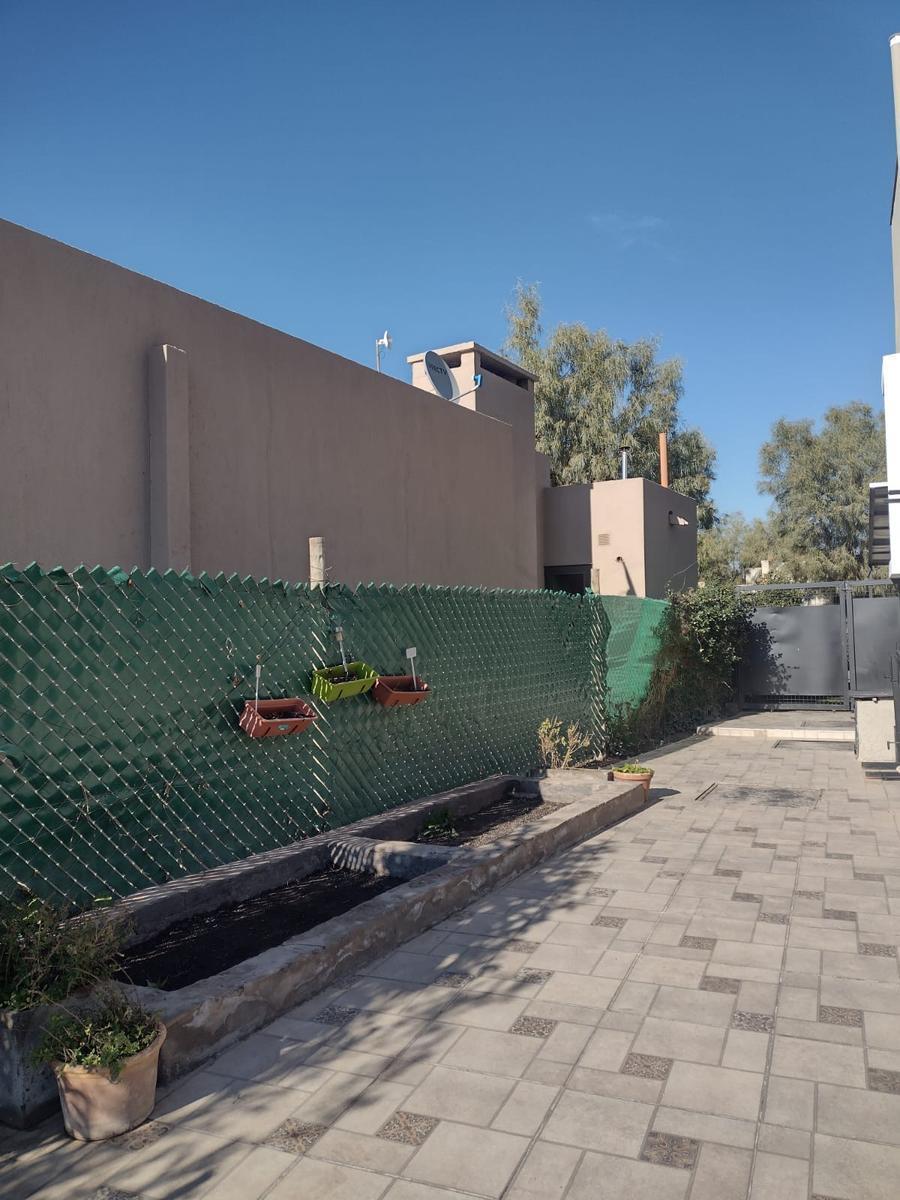 Casa en Venta en Lar de Vieytes 1 2