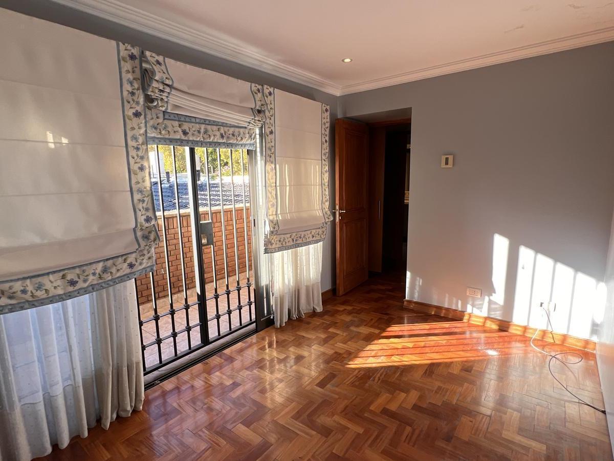 Hermosa Casa en Plena Quinta Sección Ciudad de Mendoza 5