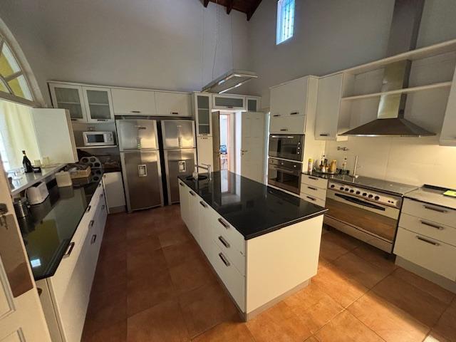 Hermosa Casona en Venta 3