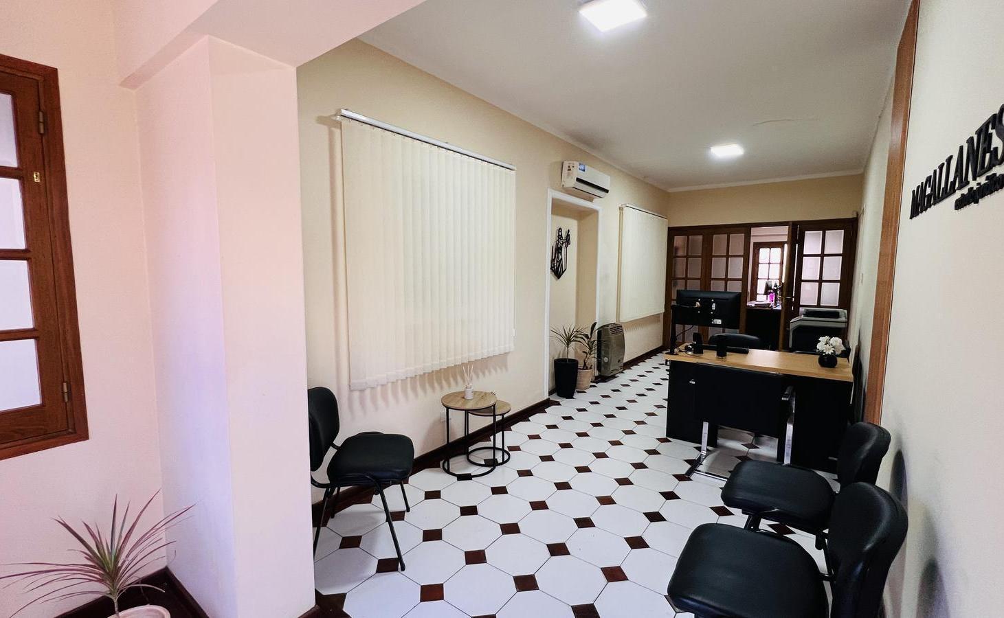 Foto de Casa en venta Barrio Bombal, Ciudad de Mendoza., imagen 4