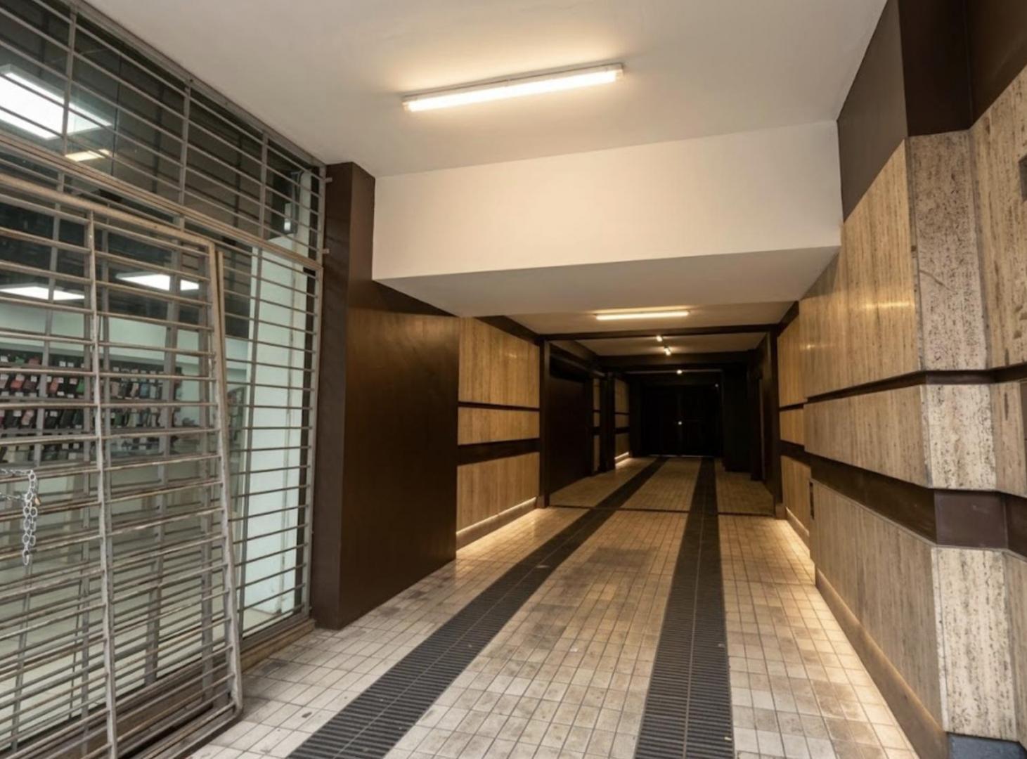 Foto de Cochera en venta a pasos de la Universidad del Aconcagua, imagen 5