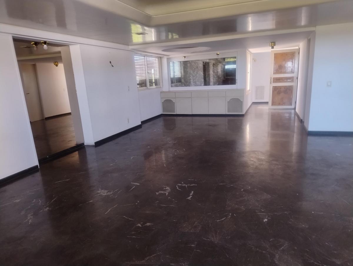 Vendo Excelente Departamento - Quinta Seccion 1