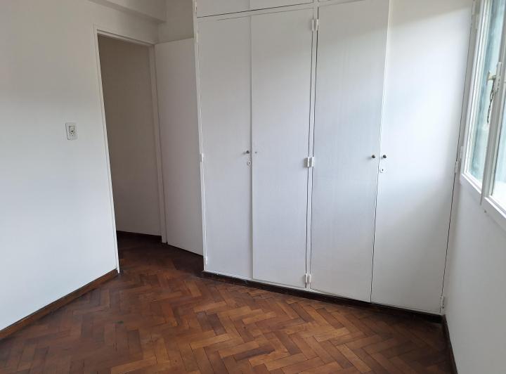 ALQUILO DEPARTAMENTO, muy cerca del Parque Central - Frente a Plaza Irigoyen 2