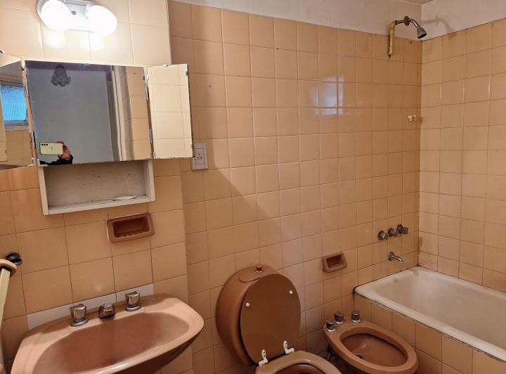 RD INMOBILIARIA ALQUILA DEPARTAMENTO - 3 DORMITORIOS - 2 BAÑOS - COCHERA 4