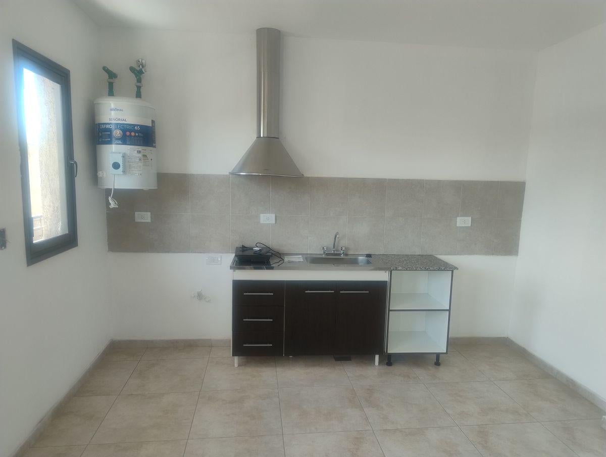Foto de Alquilo Departamento y cochera cubierta, imagen 4