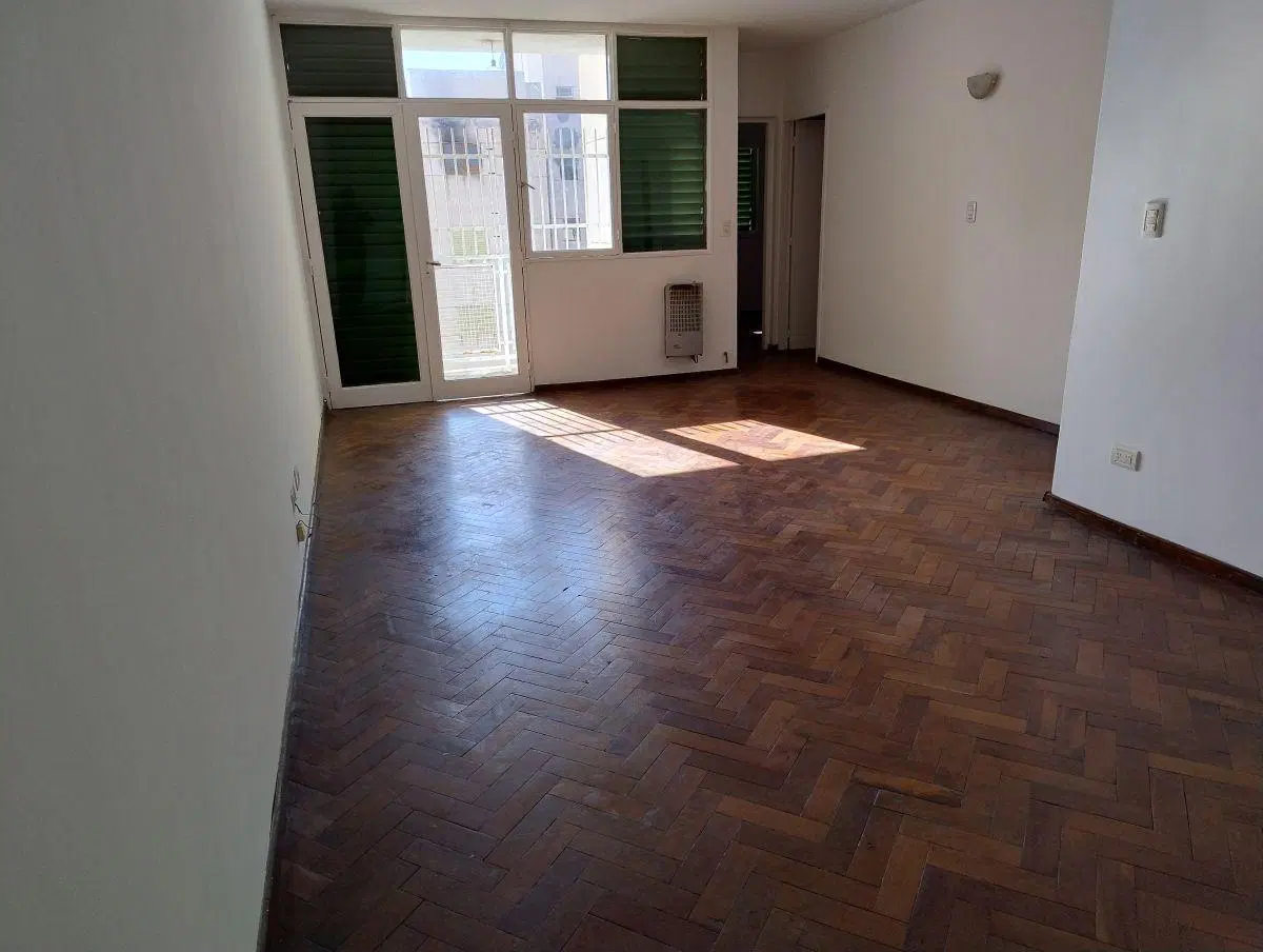 Alquilo Departamento - 3 Dormitorios - 2 Baños - Cochera - Seguridad 24 Hs. 1