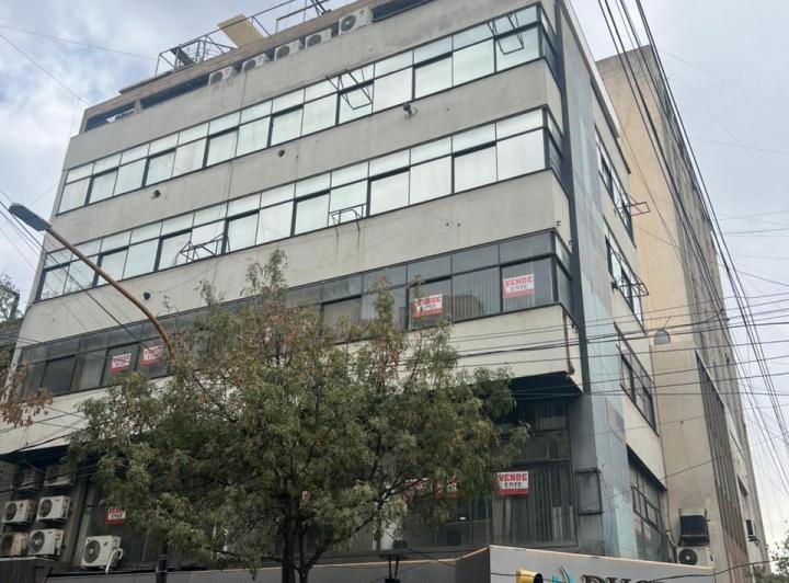 EDIFICIO ESQUINA 9 DE JULIO ESQUINA ESPEJO 1