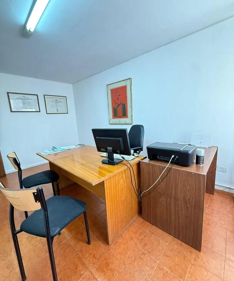 OFICINA CENTRICA MITRE CASI COLON 2