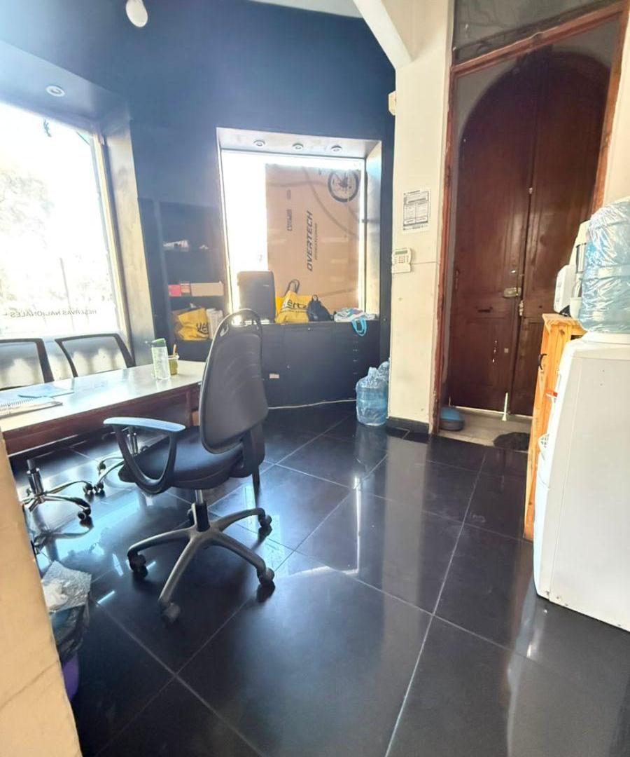 Foto de LOCAL SOBRE ESPEJO CASI MITRE, imagen 4