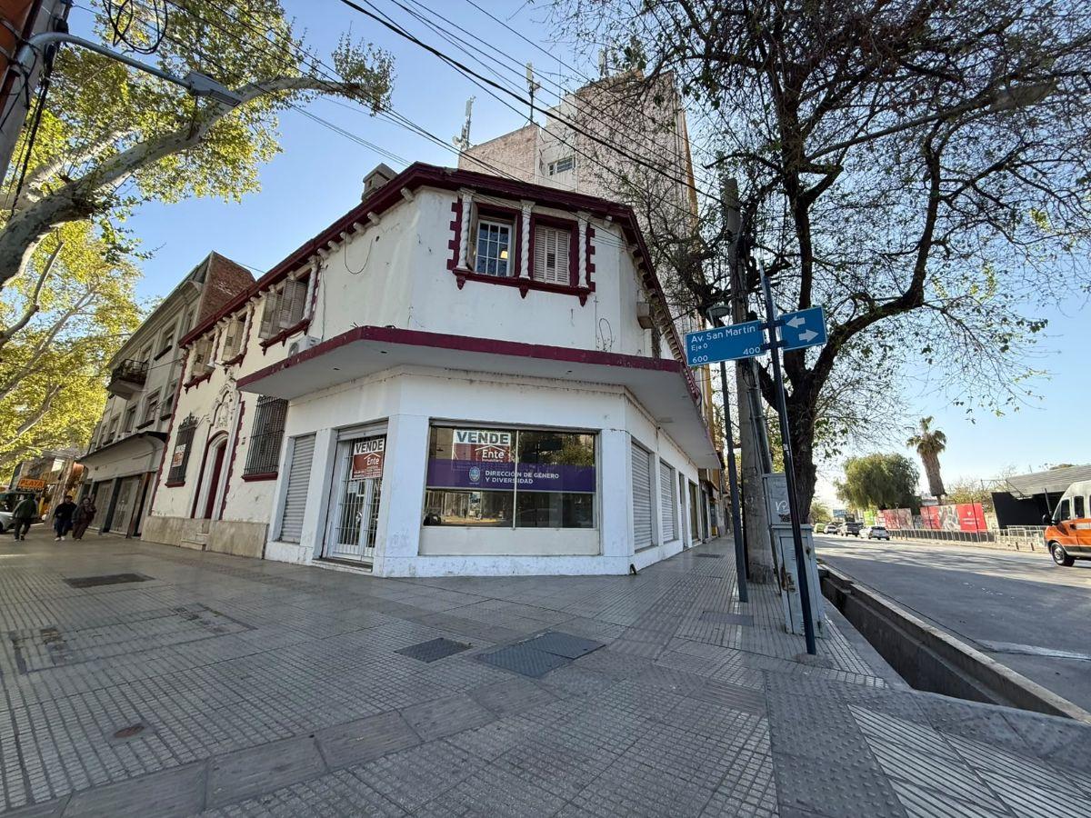 Foto de LOTE ESQUINA SAN MARTIN CASI MORON, imagen 1
