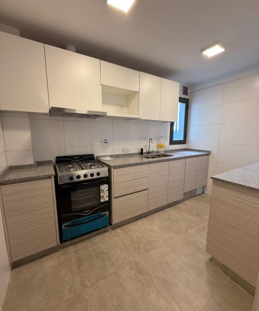 Foto de DEPARTAMENTO CUADRAS CENTRO LUJAN, imagen 2