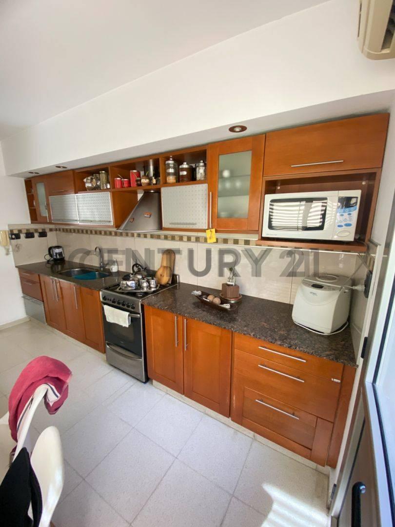 Foto de Casa en venta en Gonnet, imagen 2