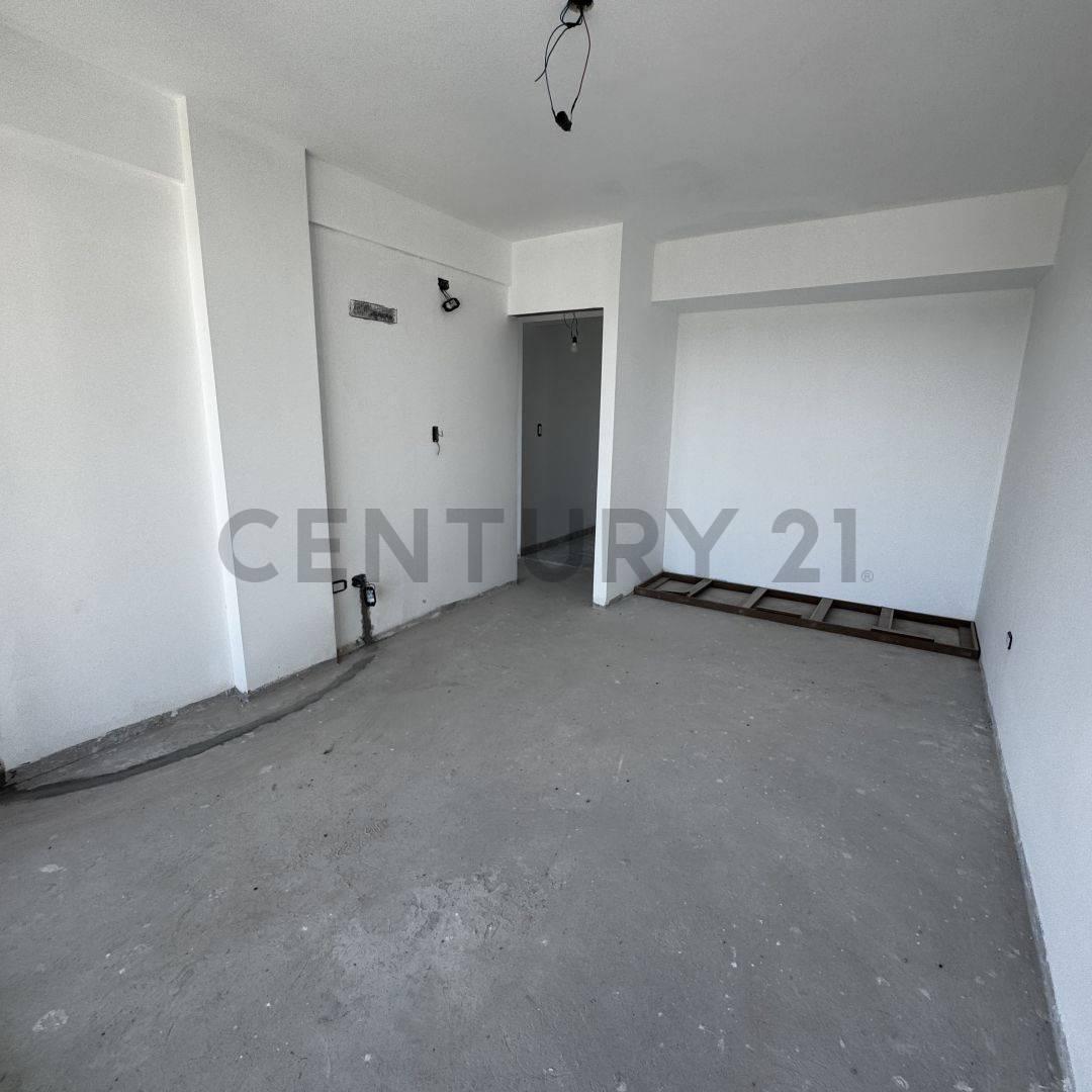 Departamento en Venta de 2 Dorm., La Plata. 2
