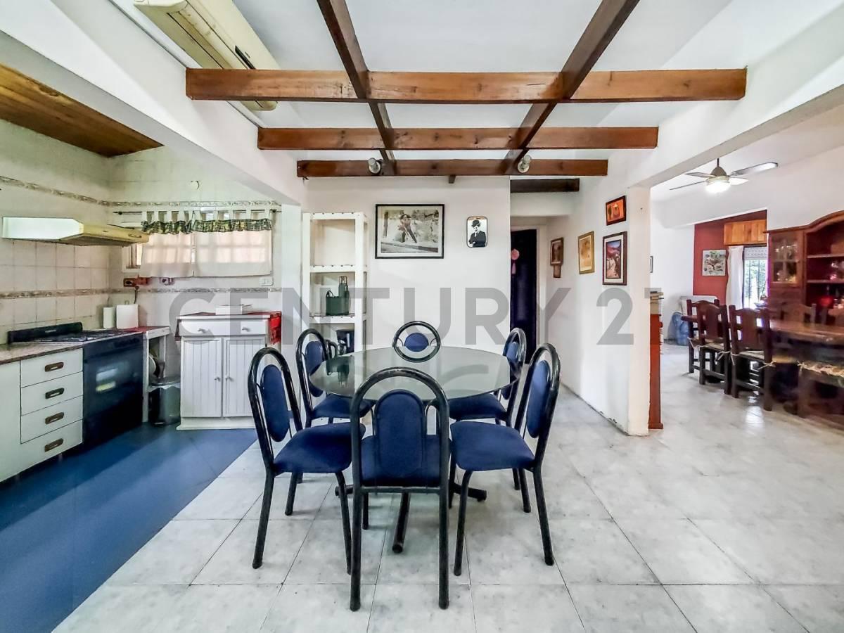 Foto de Casa en venta en Villa Elisa, imagen 4