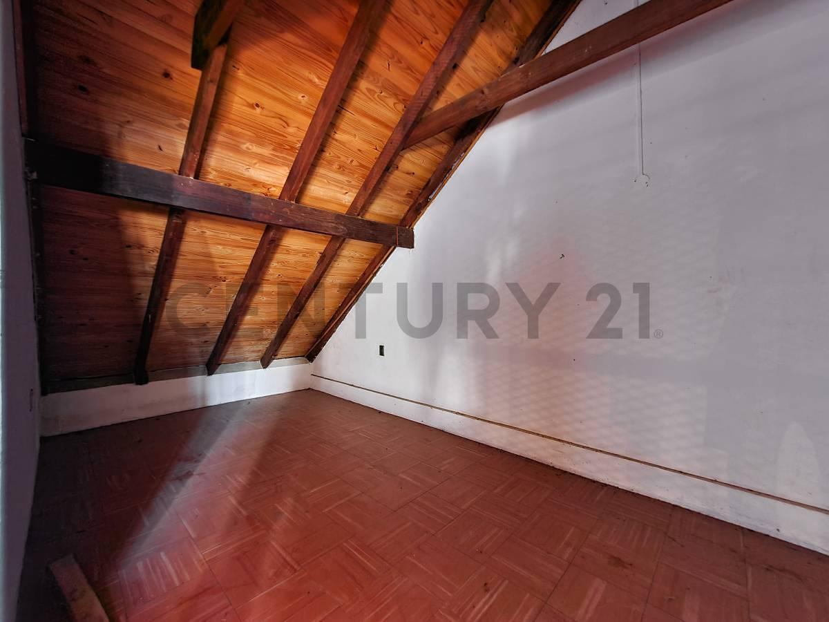 Foto de Casa de 3 dormitorios y cochera en venta, La Plata., imagen 5