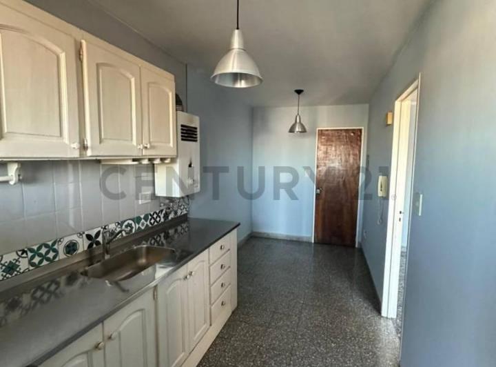 Departamento en venta de 3 dormitorios 4