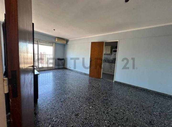 Departamento en venta de 3 dormitorios 1