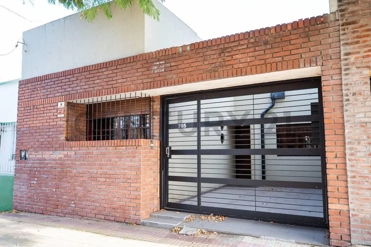 Venta de Casa 2 dormitorios 5