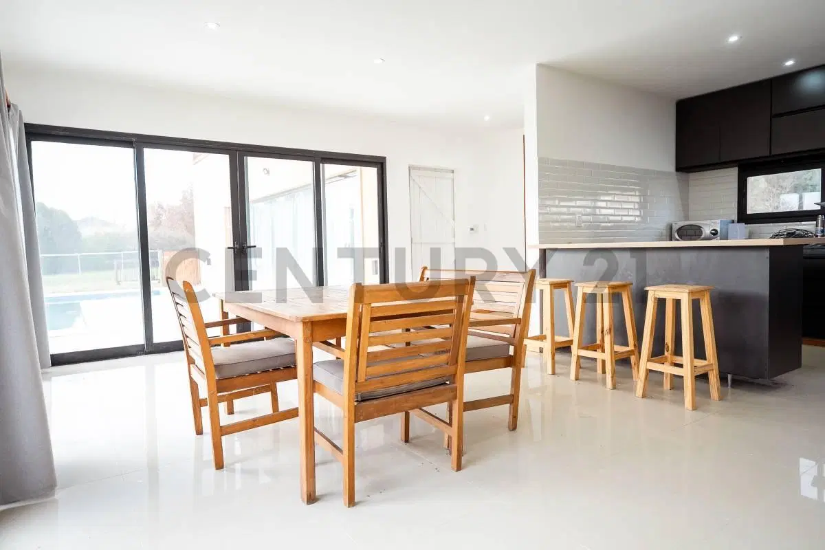 CASA EN VENTA EN AREA 60 1