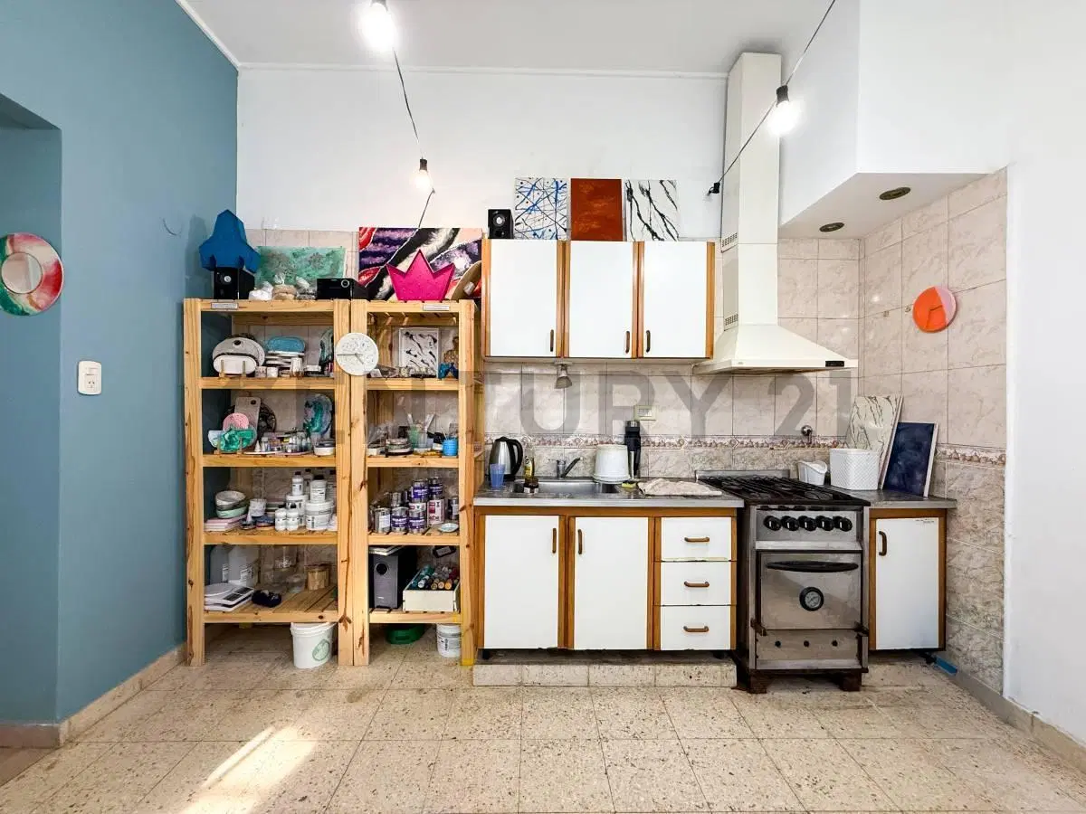 VENTA - PH DOS DORMITORIOS EN PB 5