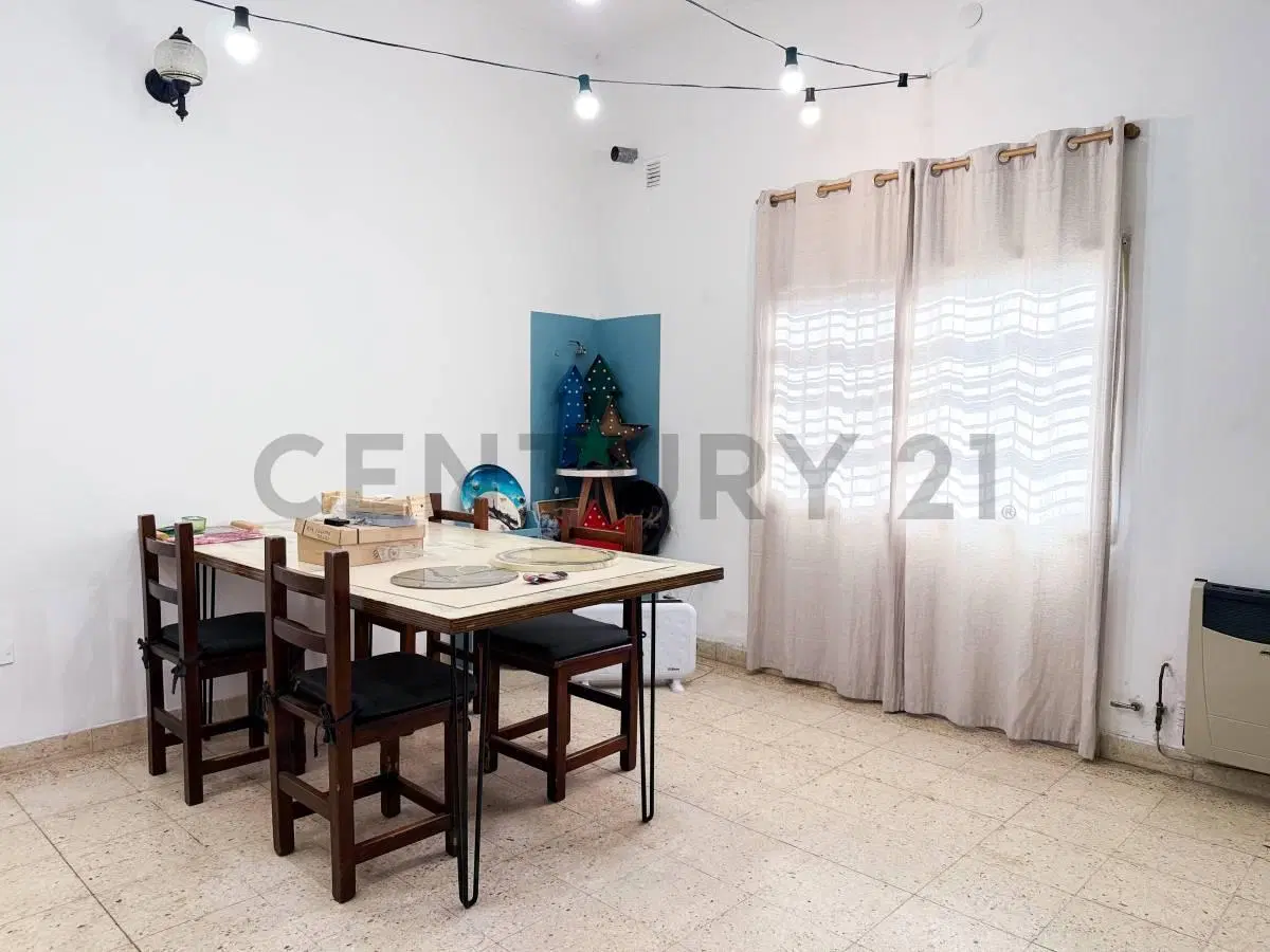VENTA - PH DOS DORMITORIOS EN PB 2