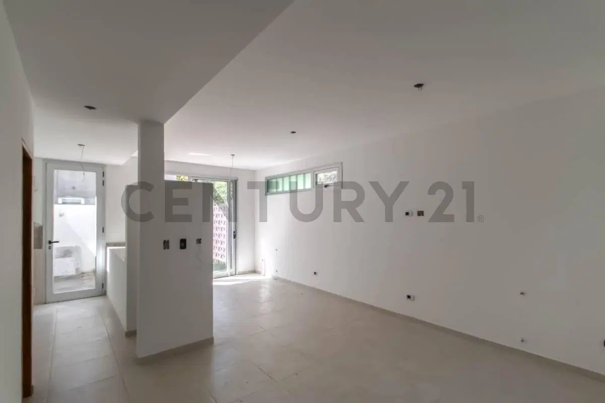 OPORTUNIDAD Dúplex a estrenar en complejo | Ringuelet 2