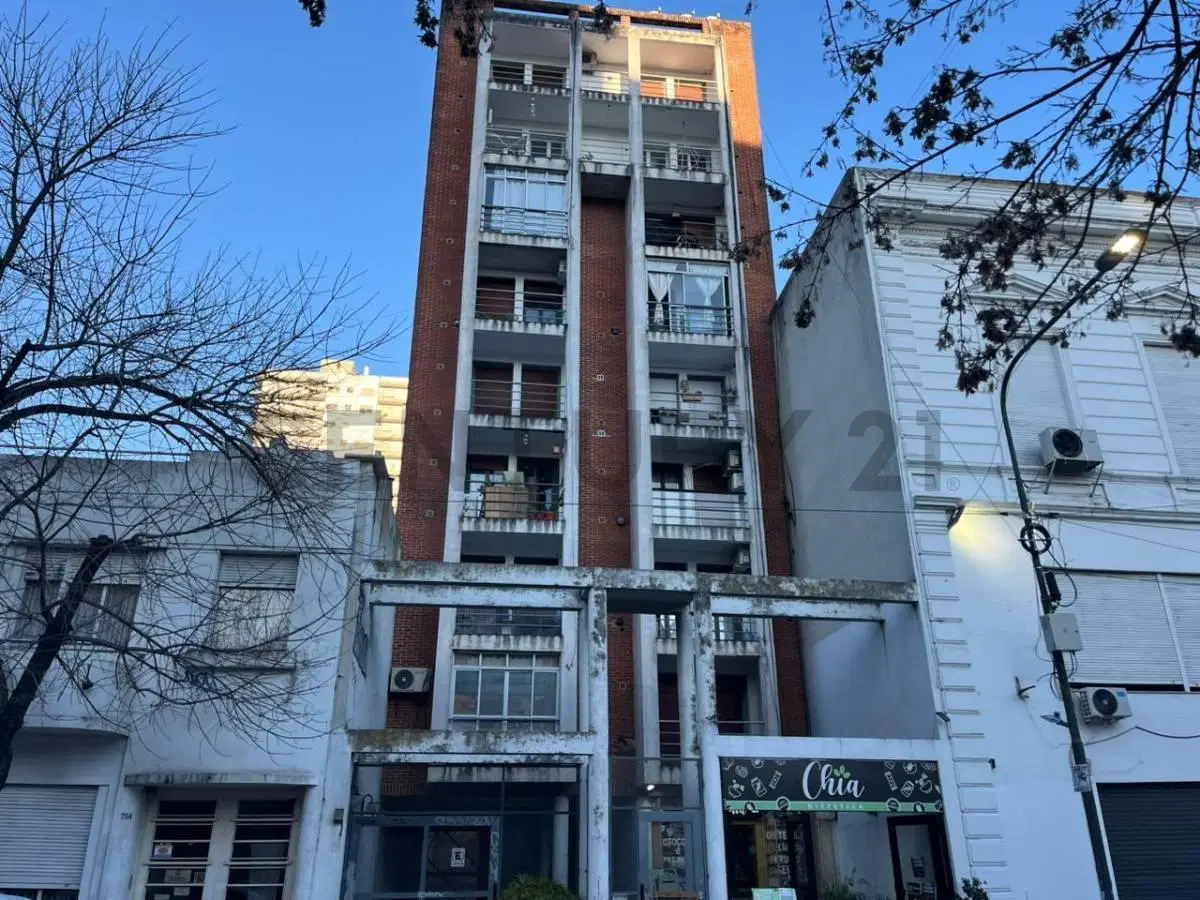 VENTA DE MONOAMBIENTE EN EL CORAZON DE LA PLATA 2