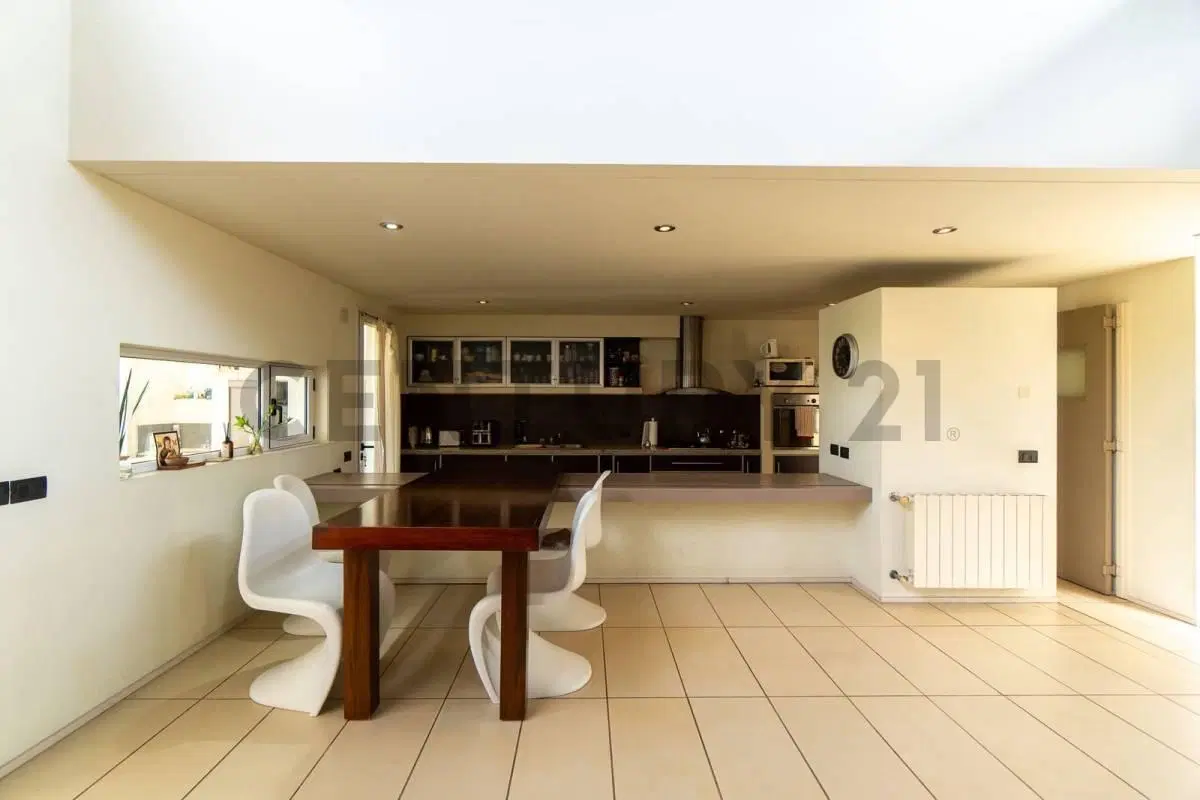 Venta de casa en La Plata 6