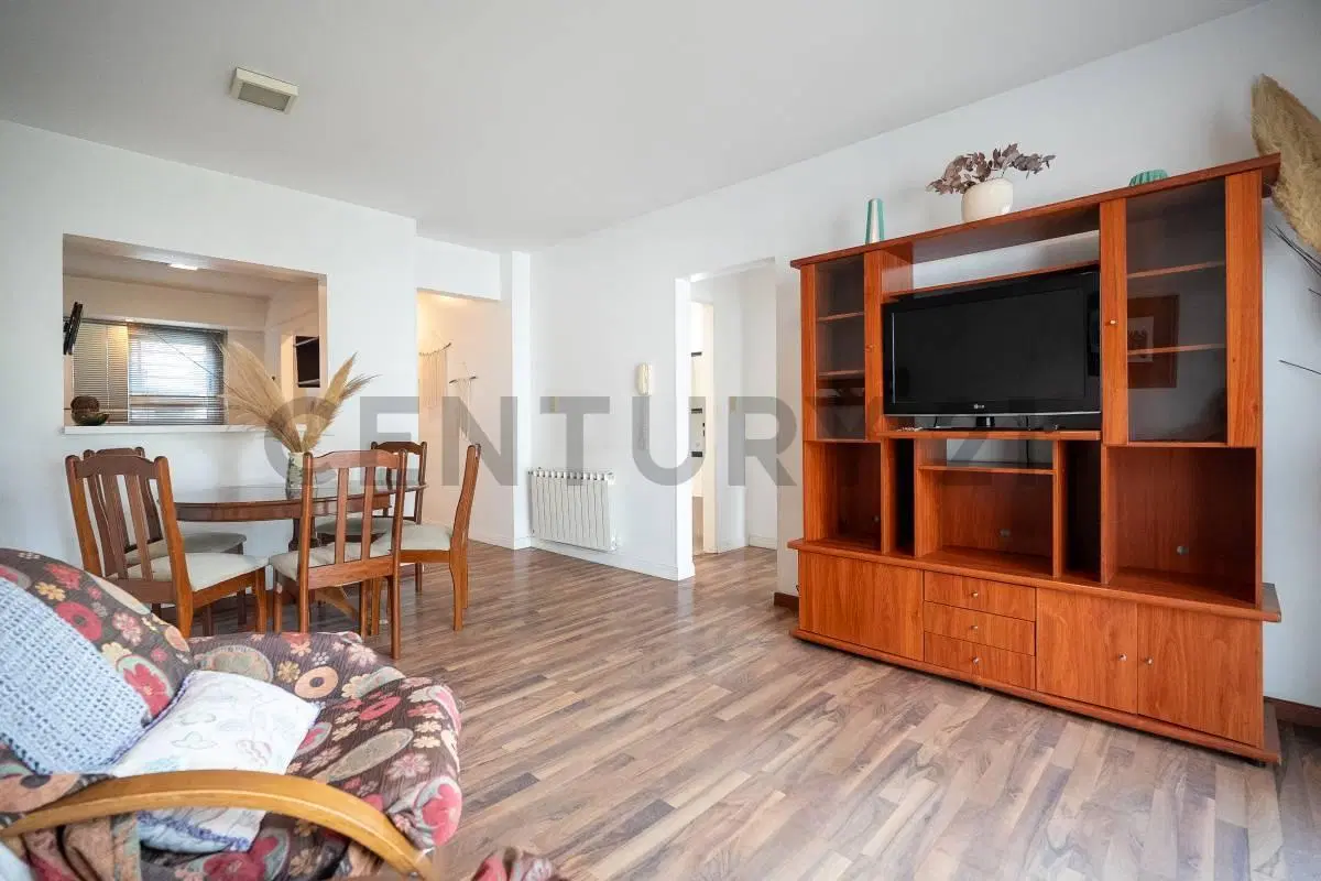 DEPARTAMENTO 2 DORMITORIO EN VENTA Calle 19 e/ 41 y 42 8