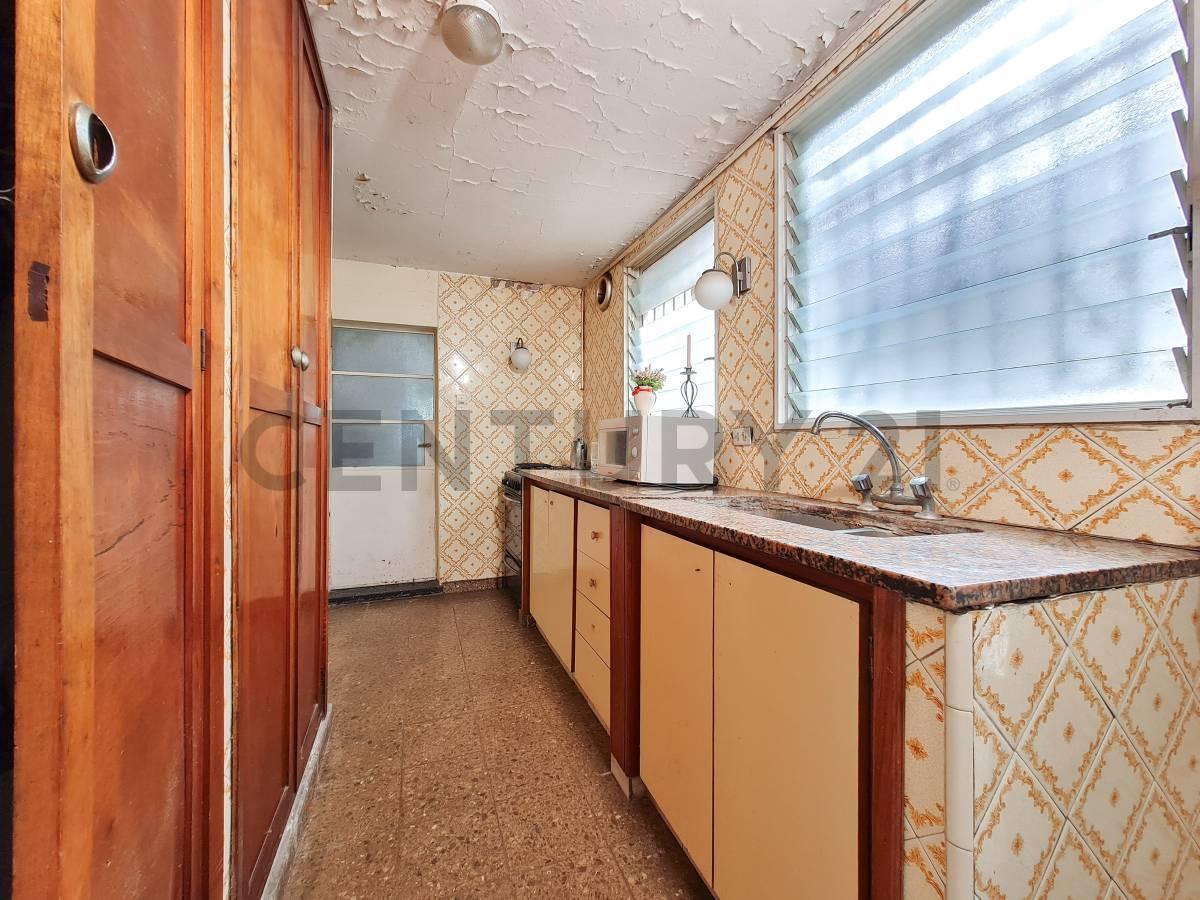 Foto de Casa en venta 3 dormitorios y parque en La Plata, imagen 4