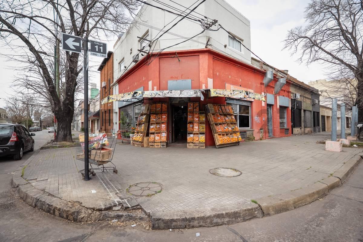 Foto de Local comercial en esquina, imagen 3