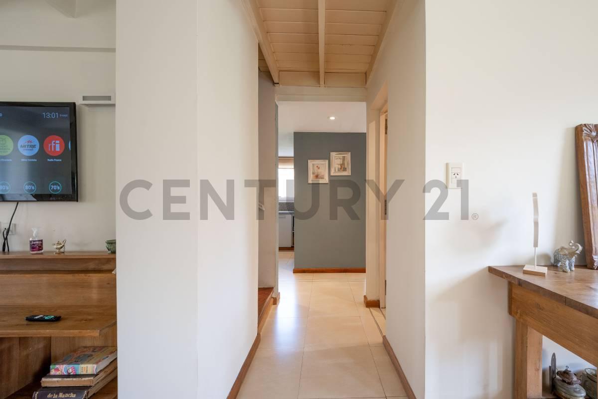 Foto de CASA EN VENTA VILLA ELISA. SOBRE 7 LOTES, 3800M2., imagen 3
