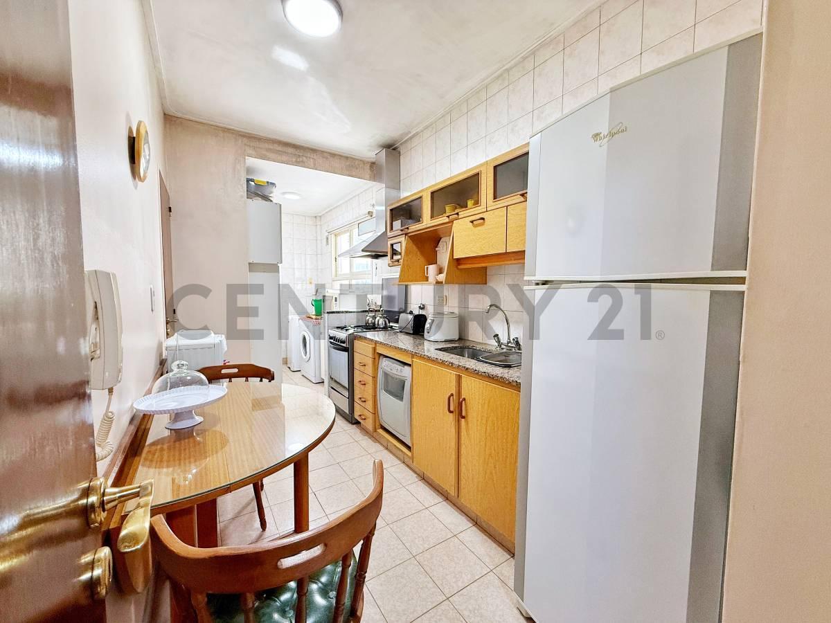 Foto de Venta de departamento en La Plata, imagen 1