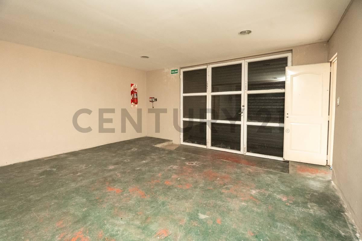 Foto de Galpón en Venta 118 e/40 y 41-La Plata, imagen 1