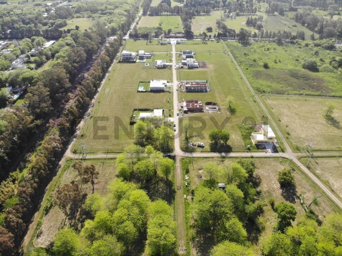 Foto de Lote en venta en barrio Las Carolinas City Bell, imagen 2