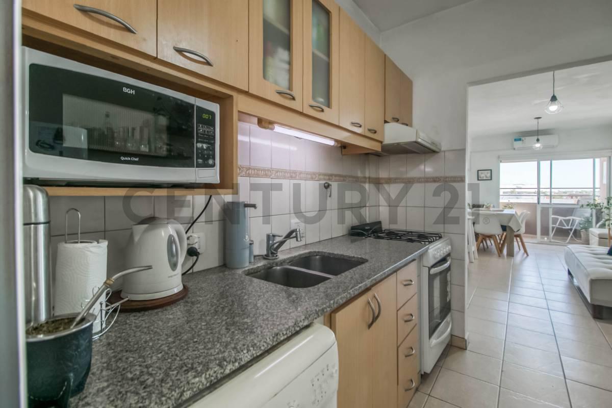 Foto de Departamento en venta de un dormitorio con cochera cubierta, imagen 3