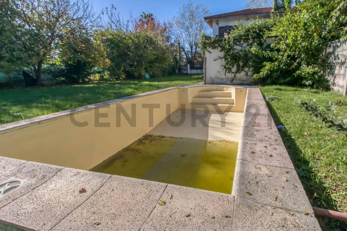 Foto de Casa en venta 3 dormitorios con pileta en City Bell 459 e/ 21c y 21d, imagen 4