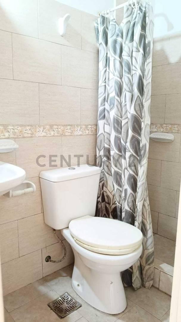 Foto de Departamento de 1 dormitorio en venta - Zona de facultades, imagen 3