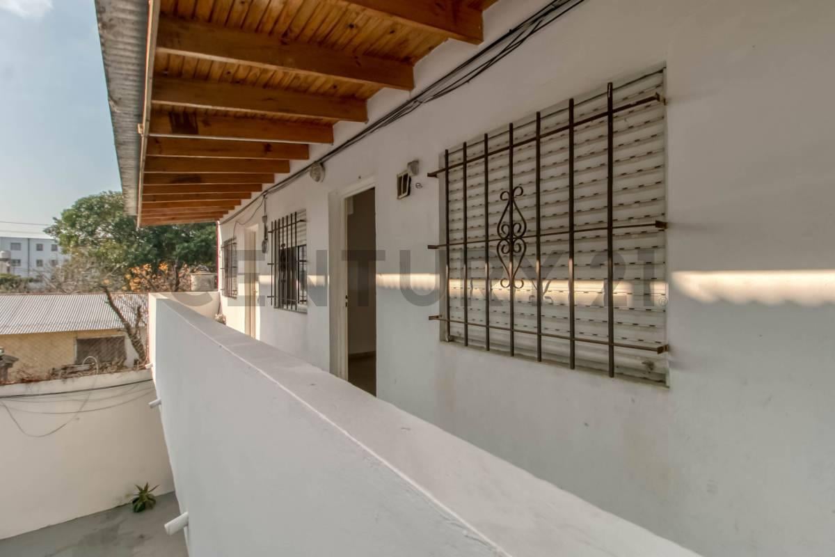 Foto de Departamento de 1 dormitorio en venta - Zona de facultades, imagen 1