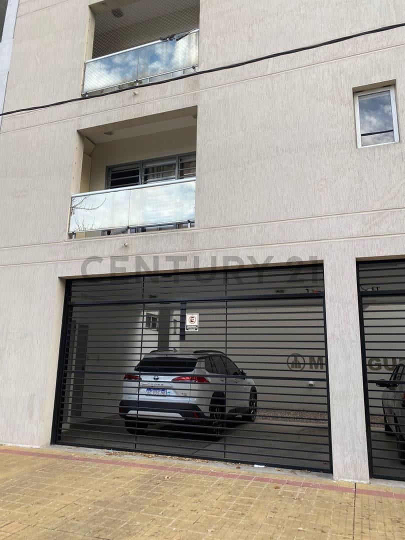 Foto de Cochera en Venta La Plata, imagen 1