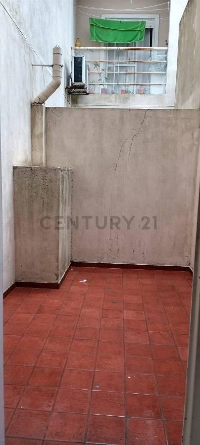 Foto de Local a la venta con patio, imagen 5