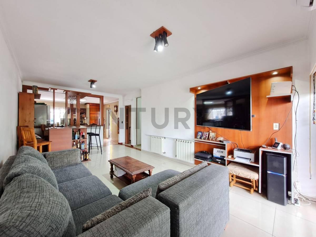 Foto de Casa en venta en Ringuelet, imagen 2