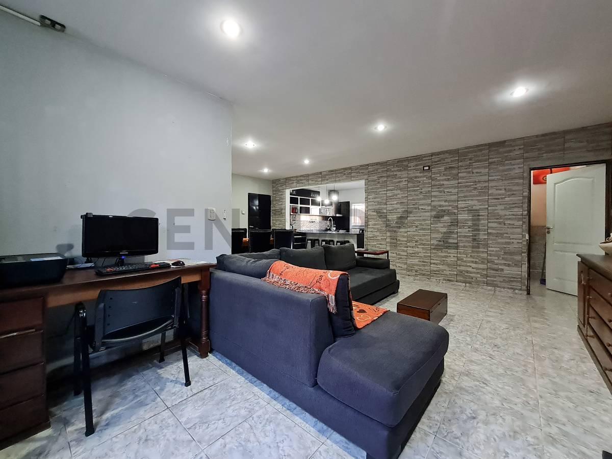 Foto de Casa de 4 dormitorios en venta, imagen 3