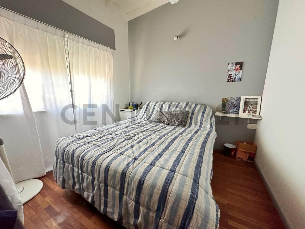 Foto de Venta de casa 3 dormitorios en Ringuelet. APTO BANCO, imagen 4
