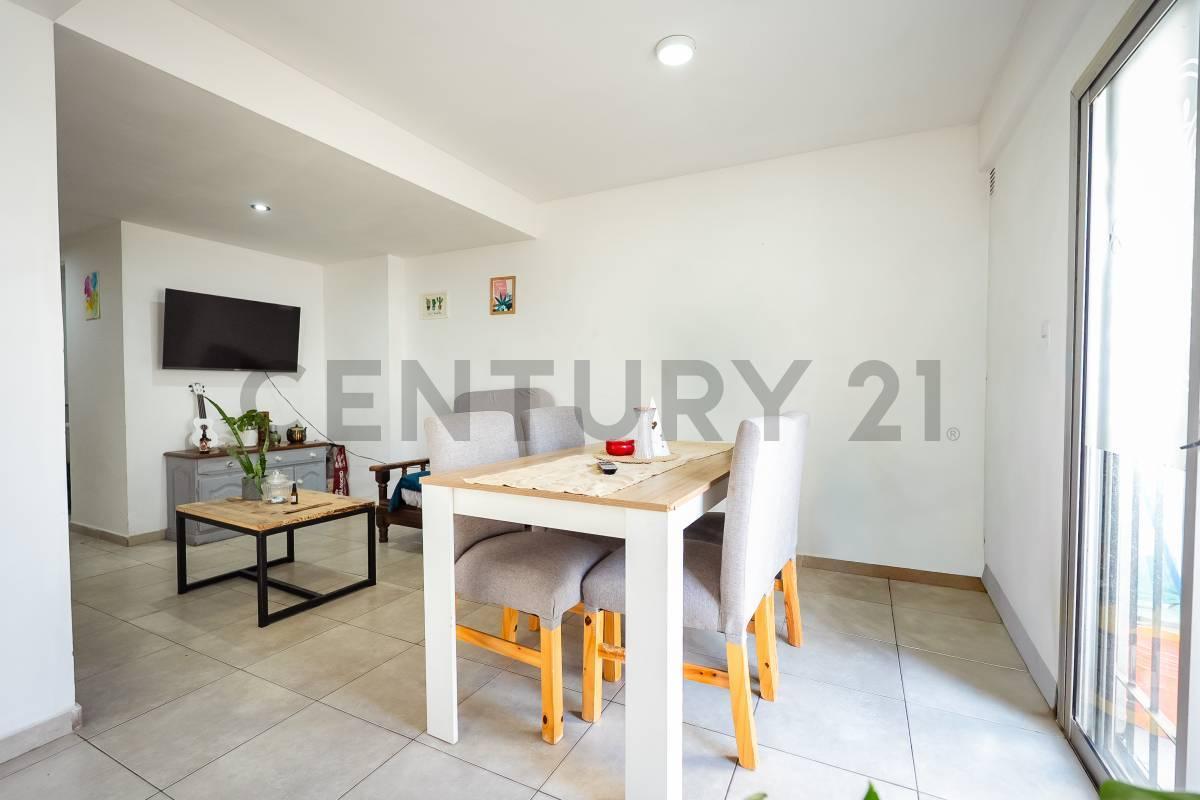 Foto de Departamento de un dormitorio con cochera, imagen 3