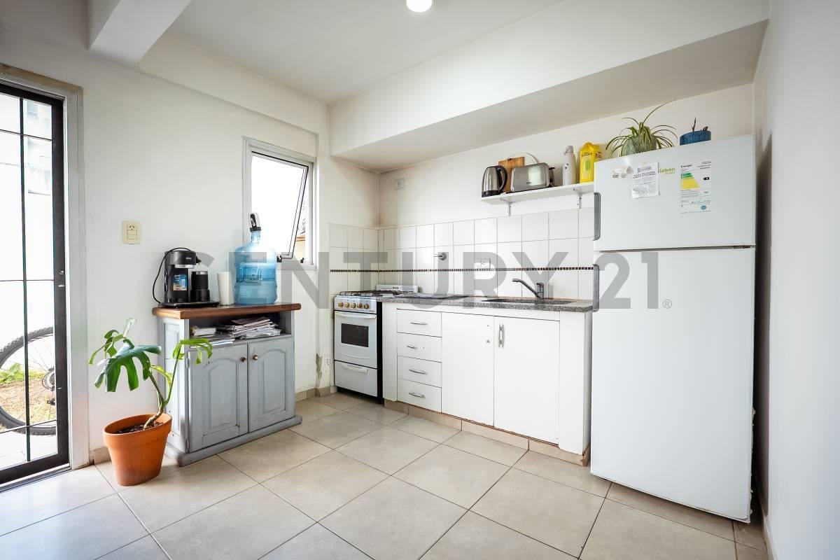 Foto de Departamento de un dormitorio con cochera, imagen 2