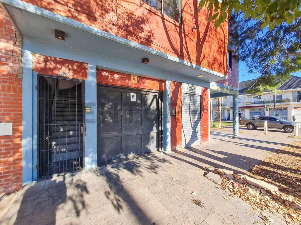 Foto de Venta de Casa y Local Comercial, imagen 3