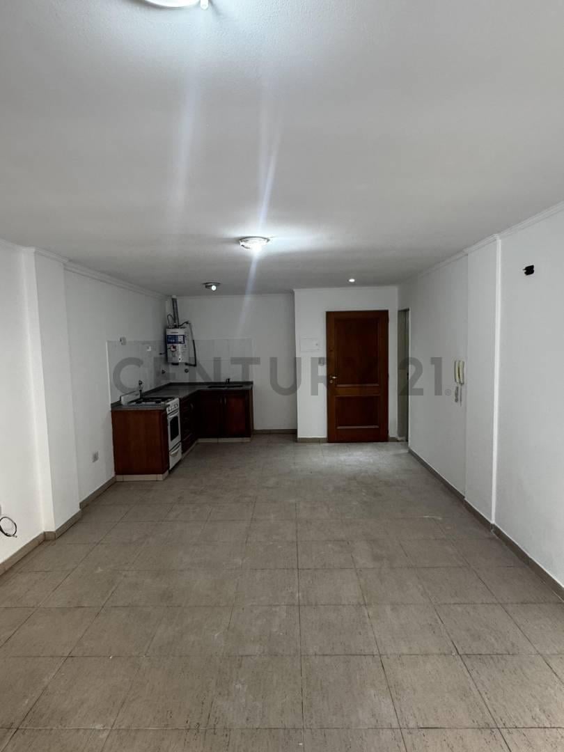 Foto de Monoambiente en venta en La Plata, imagen 2